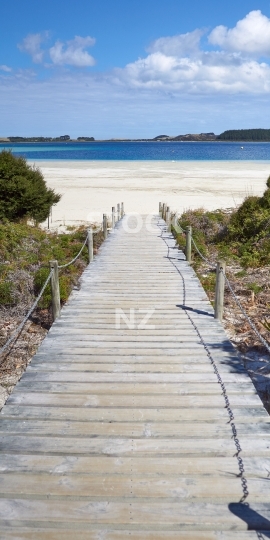 Mobile wallpaper: Kai Iwi lakes beach in Northland