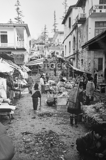 Sapa market scene - Vietnam - Black & white vintage low resolution photo of the market stalls and people in 1994