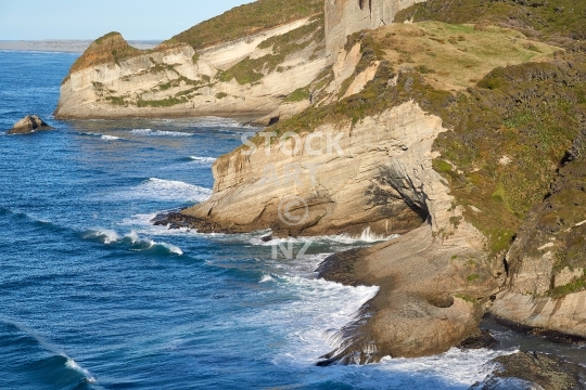 Spectacular cliffs near Cape Farewell and Pillar Point  - Viewpoint on the Puponga Hilltop Track in Puponga Farm Park, between Wharariki Beach and Farewell Spit - Golden Bay, South Island, New Zealand