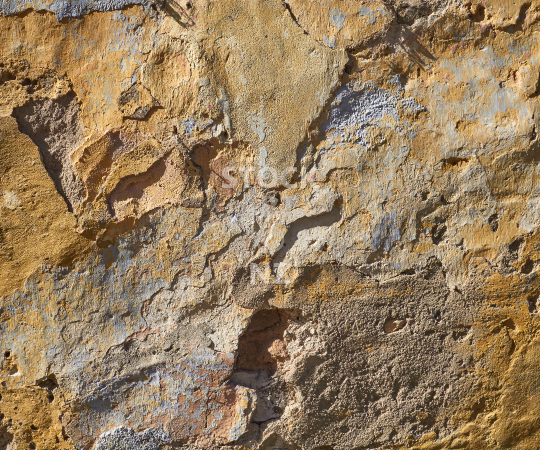 Splashback photo: Crumbly old wall with patina