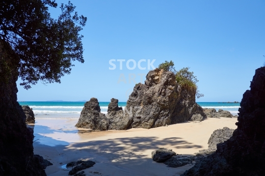 Whananaki beach with rocks